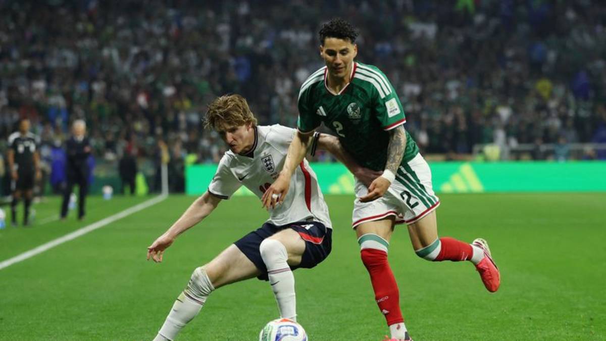 Zaguero Jorge Sánchez regresa a México para reforzar al Atlas
