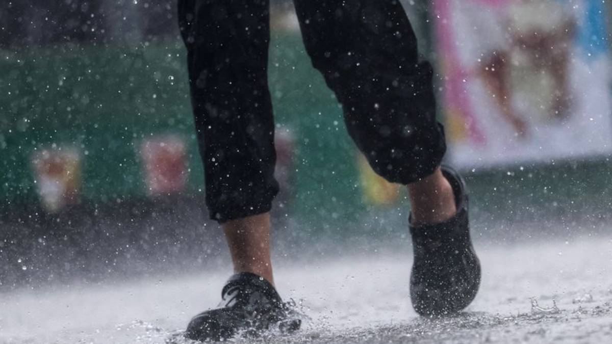 Sur de China se prepara para más lluvias; sigue búsqueda tras deslizamiento de tierra en Chongqing