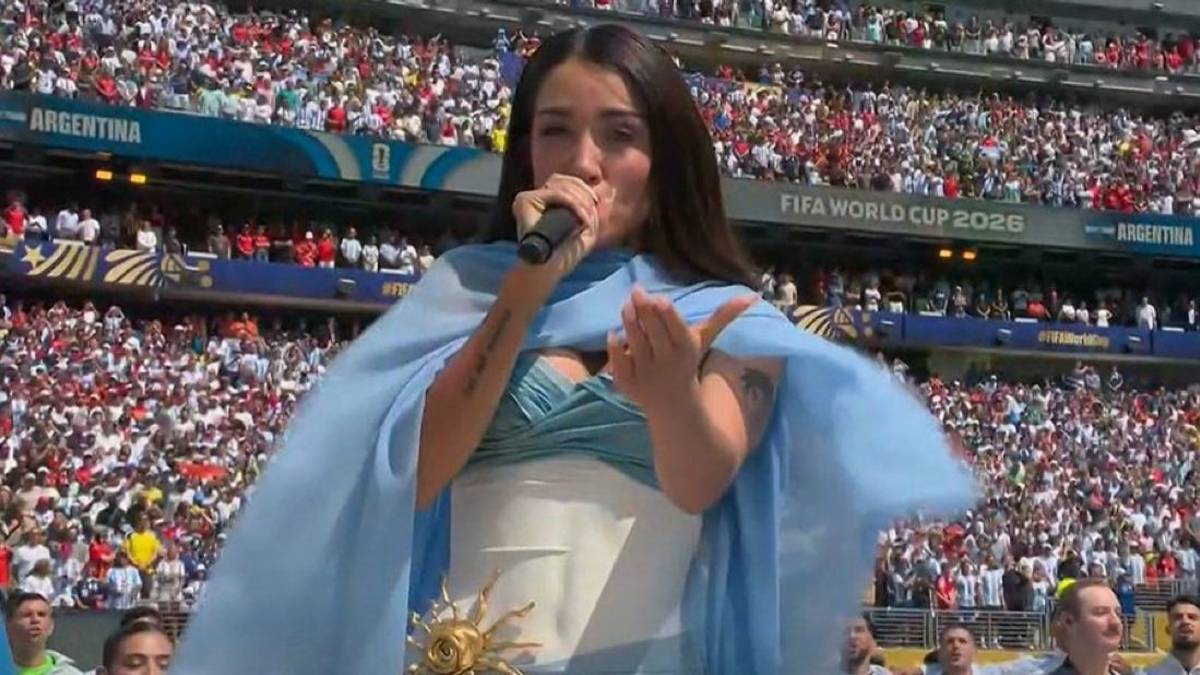 La emotiva razón detrás del vestido de Maria Becerra en la final del Mundial