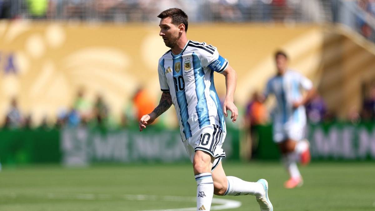 La Selección perdió ante España, dejó todo y vuelve con la frente en alto