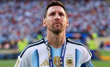 El desgarrador llanto de Messi al despedirse en la cancha  | Selección argentina