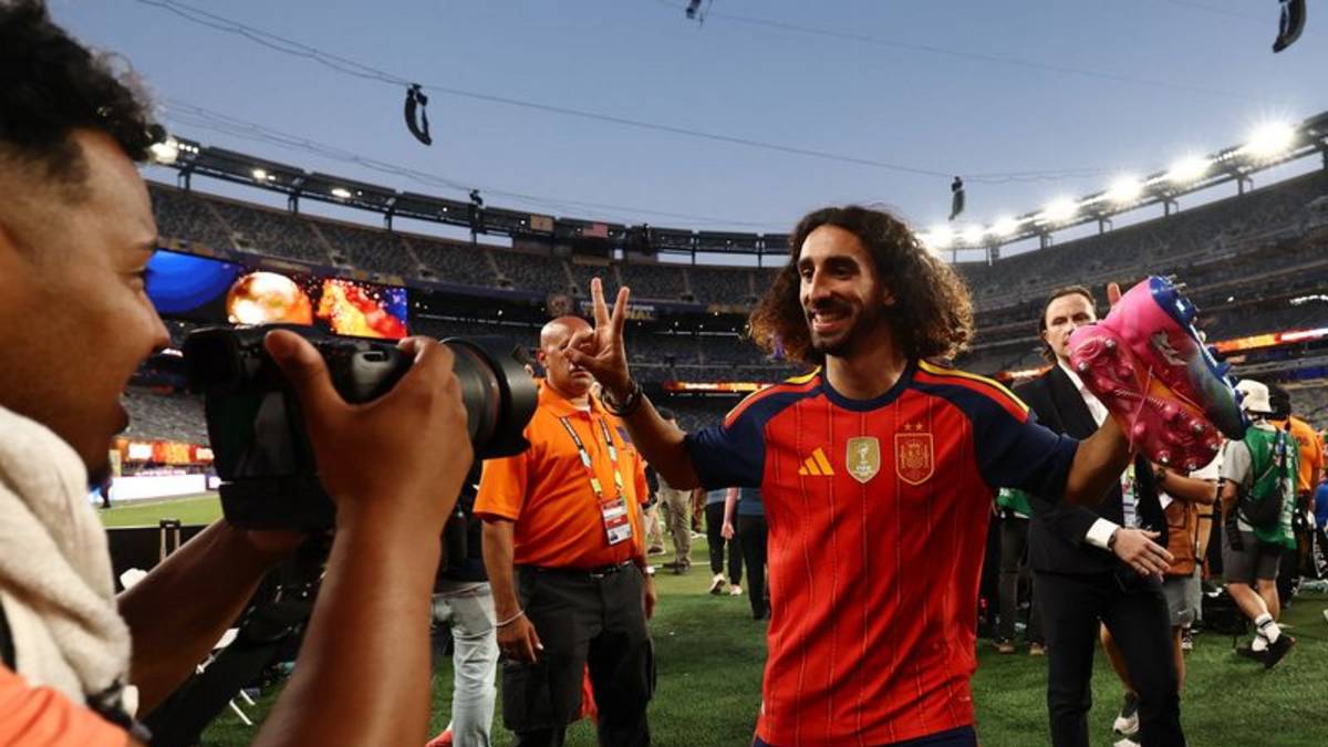 El insólito tatuaje que Cucurella prometió hacerse si ganaba el Mundial