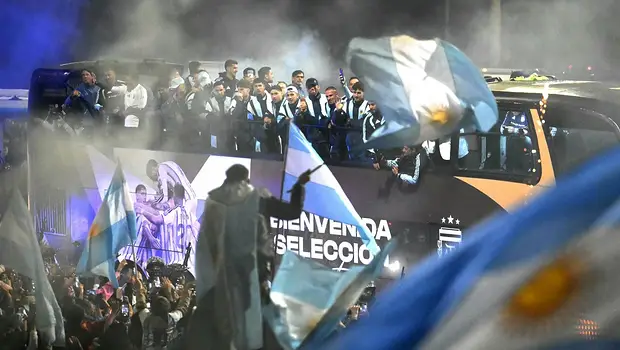Una multitud recibió a la Selección bajo la lluvia y le entregó su amor incondicional | Mundial 2026
