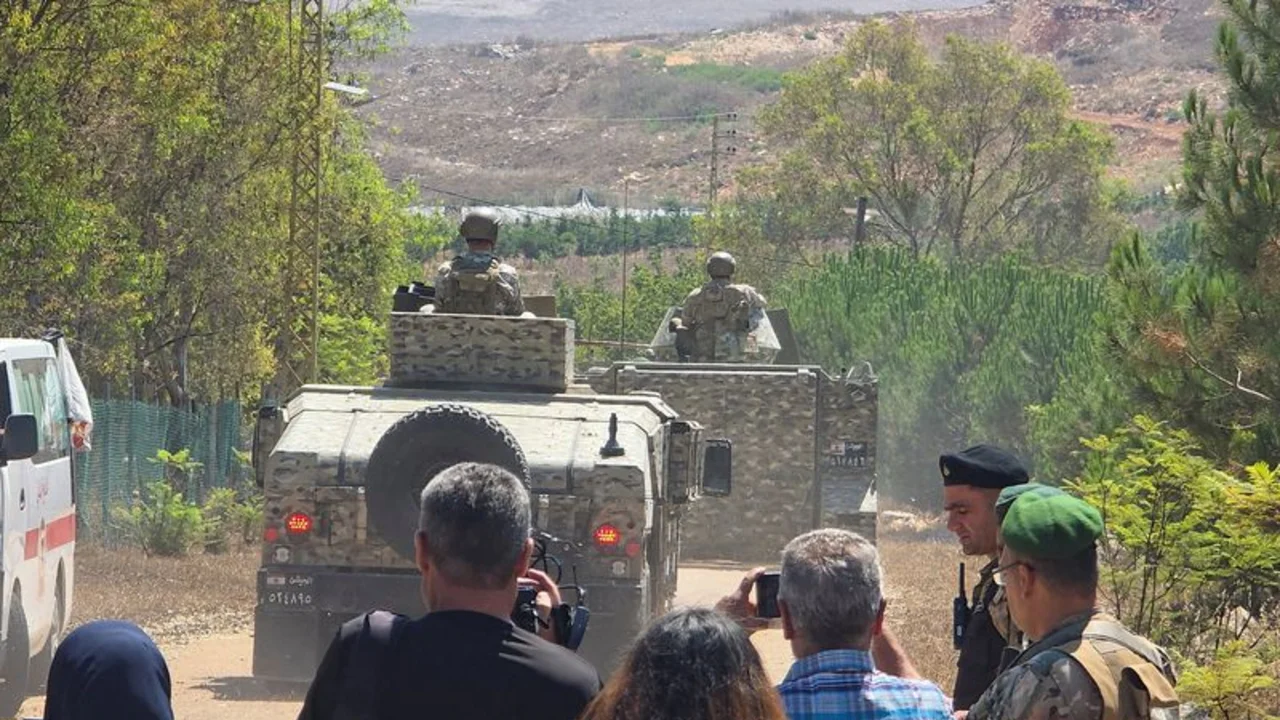 El Ejército libanés se despliega en una localidad del sur tras la retirada israelí, según funcionario