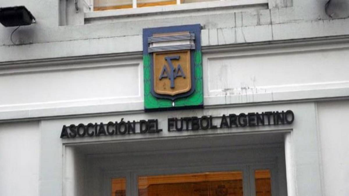 AFA cambió el mercado de pases y sorprendió al fútbol argentino