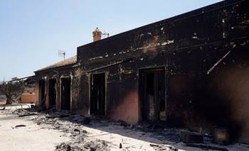 Advertencias inconexas y planes obsoletos dejaron a las víctimas del incendio en España a su suerte | España