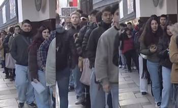 Fila eterna para conseguir trabajo: 5.000 personas para 400 puestos | Crisis económica