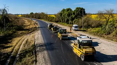 Tucumán avanza con más de 70 obras públicas en un plan histórico de recuperación vial Tucumán avanza con más de 70 obras públicas en un plan histórico de recuperación vial