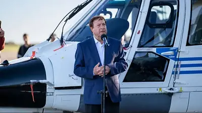 Insólito: mientras pide austeridad, Weretilneck gastó más de $35 millones para asistir a la fiesta del Poncho Insólito: mientras pide austeridad, Weretilneck gastó más de $35 millones para asistir a la fiesta del Poncho