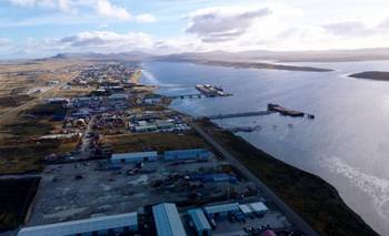 Malvinas: la petrolera inglesa Rockhopper mostró sus instalaciones en Puerto Argentino | Energía