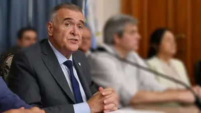 Operaron de urgencia al gobernador Osvaldo Jaldo por un malestar en el pecho Operaron de urgencia al gobernador Osvaldo Jaldo por un malestar en el pecho