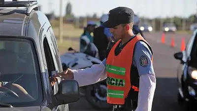 Lanzan un nuevo WhatsApp para denunciar infracciones viales: cómo funciona el sistema Lanzan un nuevo WhatsApp para denunciar infracciones viales: cómo funciona el sistema