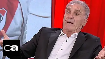 La insólita revelación de Oscar Ruggeri sobre su pasado: "Tengo el cuchillo de Rambo" La insólita revelación de Oscar Ruggeri sobre su pasado: "Tengo el cuchillo de Rambo"