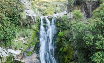 El rincón escondido en las sierras cordobesas con senderos, bosques, cascadas y ríos | Escapadas