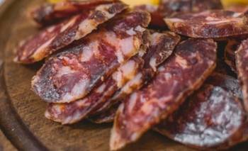 Celebra la Fiesta del Chorizo seco y queda a menos de 3 horas de CABA: el pueblo para ir | Escapadas
