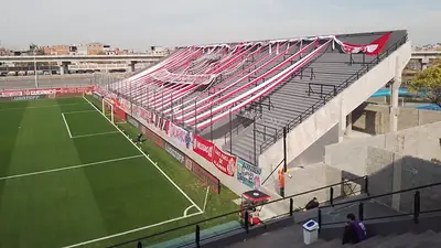 Denuncian públicamente por violencia de género a un jugador de Barracas Central: el comunicado del club Denuncian públicamente por violencia de género a un jugador de Barracas Central: el comunicado del club