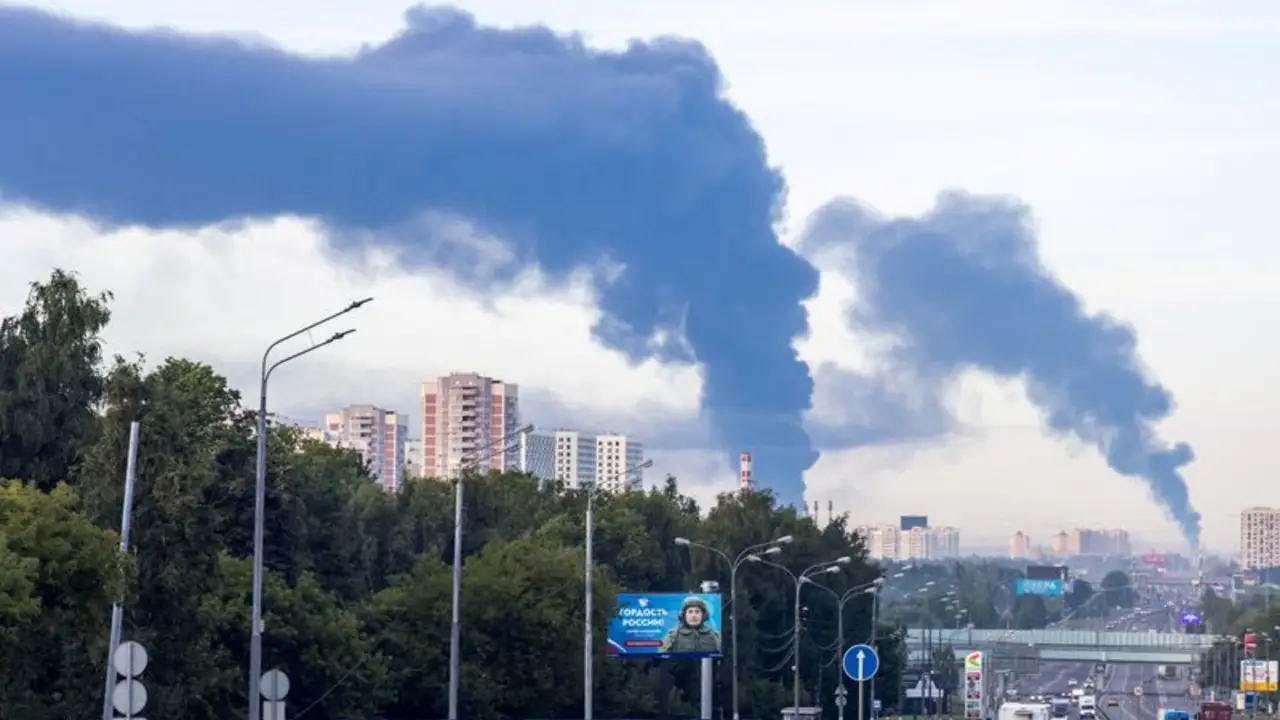 Drones ucranianos matan a cinco personas en Rostov del Don Rusia y atacan Taganrog en Rusia: gobernador