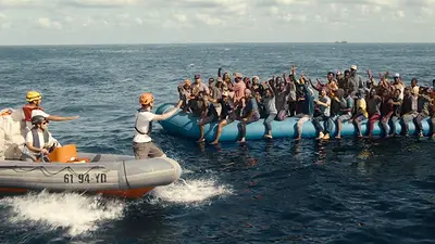 La película sobre una de las misiones humanitarias de época que arrasa en Netflix: de qué se trata "23.000 vidas" La película sobre una de las misiones humanitarias de época que arrasa en Netflix: de qué se trata "23.000 vidas"