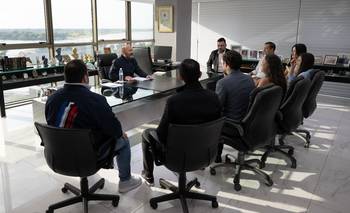 Insfrán analizó junto al Colegio de Arquitectos el desarrollo de obras en Formosa | Gildo insfrán