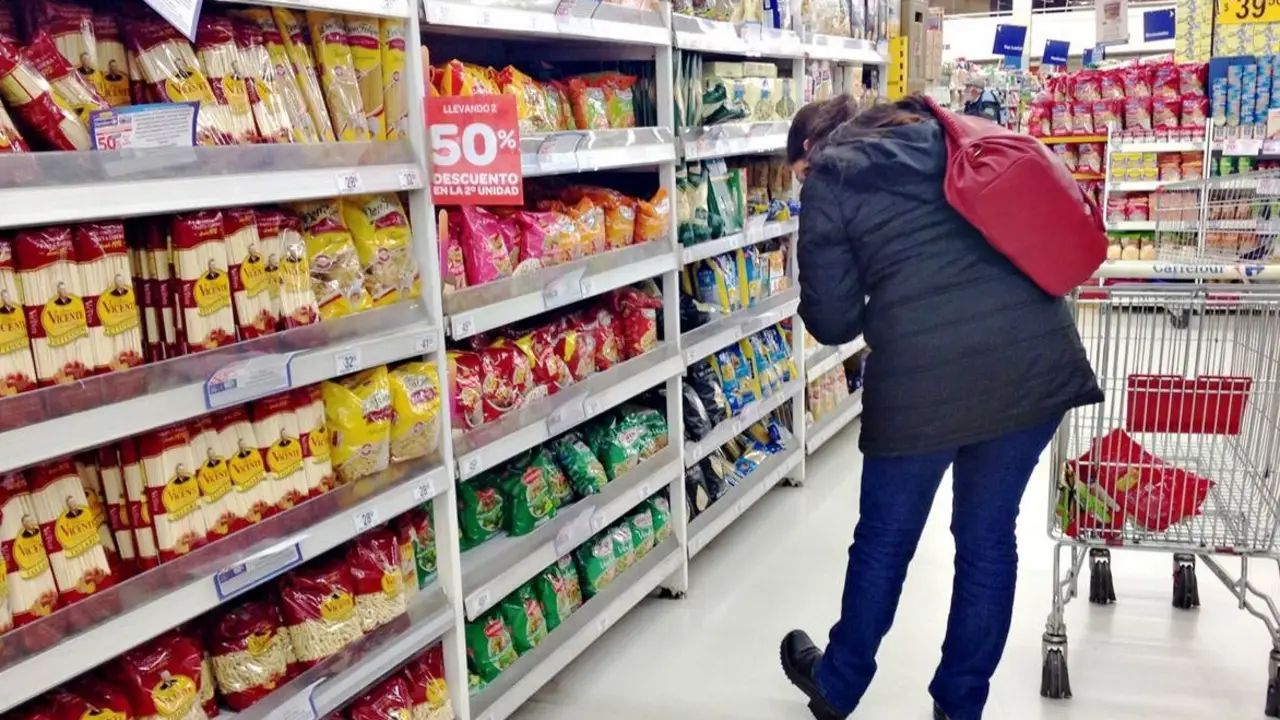 Caída de ventas en supermercados: Corrientes encabeza el ahogo del consumo en un NEA golpeado por la crisis