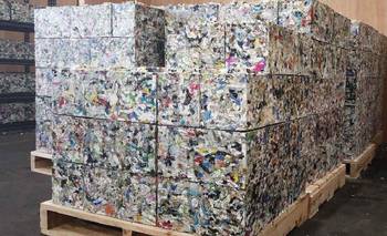 La técnica para construir casas con ladrillos de plástico reciclado | Vivienda