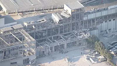 Un fuerte terremoto en Japón dejó más de 80 heridos, varios muertos y desaparecidos por el derrumbe de un shopping Un fuerte terremoto en Japón dejó más de 80 heridos, varios muertos y desaparecidos por el derrumbe de un shopping
