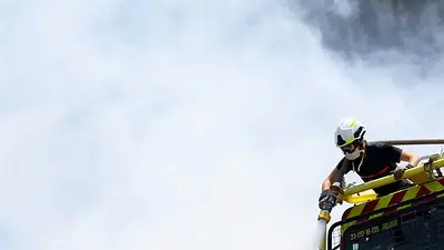 La amenaza de incendios avanza hacia el este y pone en riesgo a Italia y Grecia, según la UE La amenaza de incendios avanza hacia el este y pone en riesgo a Italia y Grecia, según la UE