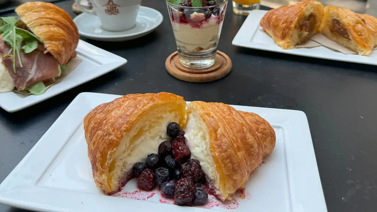 Croissant de cheesecake