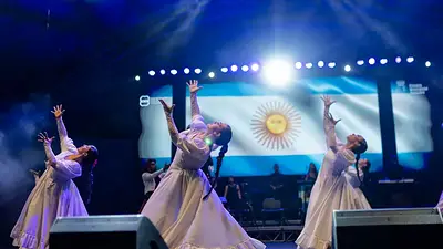 Orgullo por la compañía folklórica argentina se prepara para brillar en festivales de Italia Orgullo por la compañía folklórica argentina se prepara para brillar en festivales de Italia