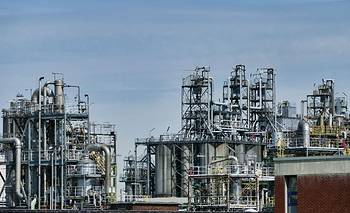 Aumenta el precio del petróleo ante la demora de la reapertura del estrecho de Ormuz | Conflicto en medio oriente