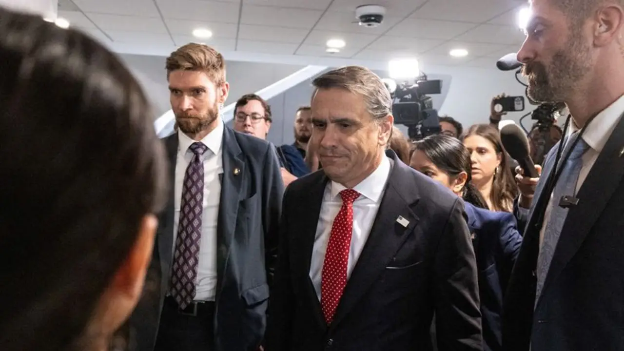 Trump dice que podría retirar candidatura de Blanche como fiscal general y luego volver a presentarla