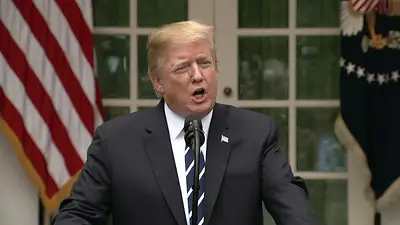 Trump dice que atacará a Irán "con mucha fuerza" hasta no poder "soportarlo más" Trump dice que atacará a Irán "con mucha fuerza" hasta no poder "soportarlo más"