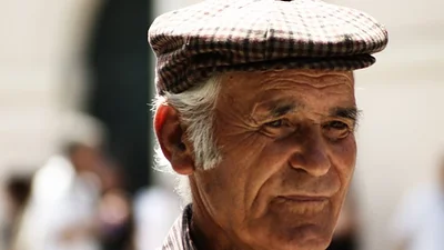 Sellia, el pueblo italiano en el que está "prohibido morir" Sellia, el pueblo italiano en el que está "prohibido morir"