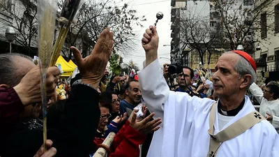 La Iglesia habló de un cierre "enrarecido" de campaña y pidió "cuidarse como hermanos" La Iglesia habló de un cierre "enrarecido" de campaña y pidió "cuidarse como hermanos"
