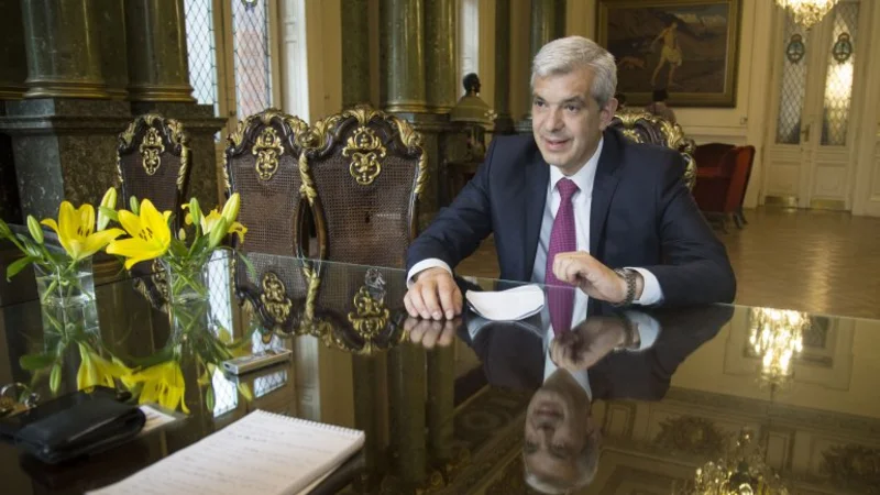 Elecciones 2015: Domínguez dijo que "se romperá el alma" para que ganen Scioli y Aníbal Fernández