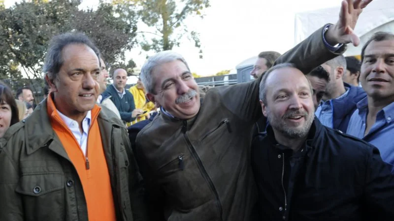 Elecciones 2015: Aníbal Fernández dijo que continuará la gestión de Daniel Scioli, "sin romper nada"