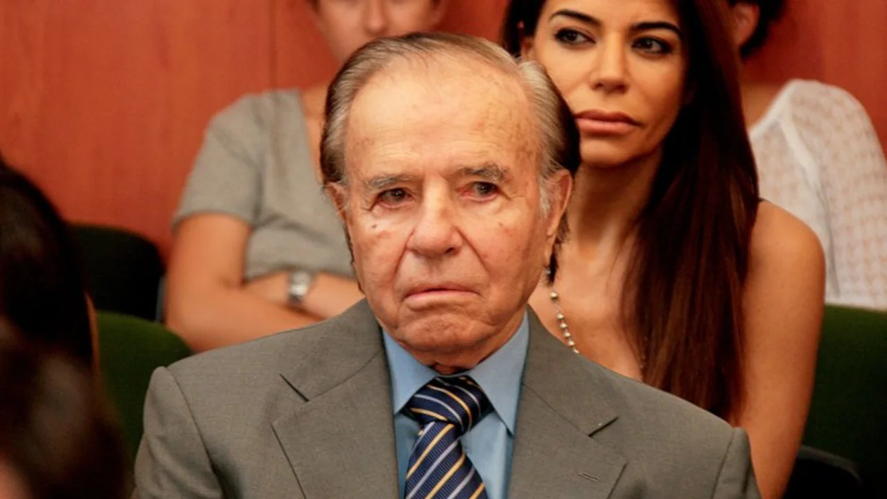 AMIA: Menem verá el juicio sobre encubrimiento por internet