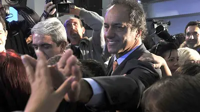 Elecciones 2015: Scioli y Aníbal retomaron la campaña en la Provincia Elecciones 2015: Scioli y Aníbal retomaron la campaña en la Provincia