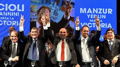 En medio de acusaciones cruzadas, Tucumán va a la urnas este domingo En medio de acusaciones cruzadas, Tucumán va a la urnas este domingo