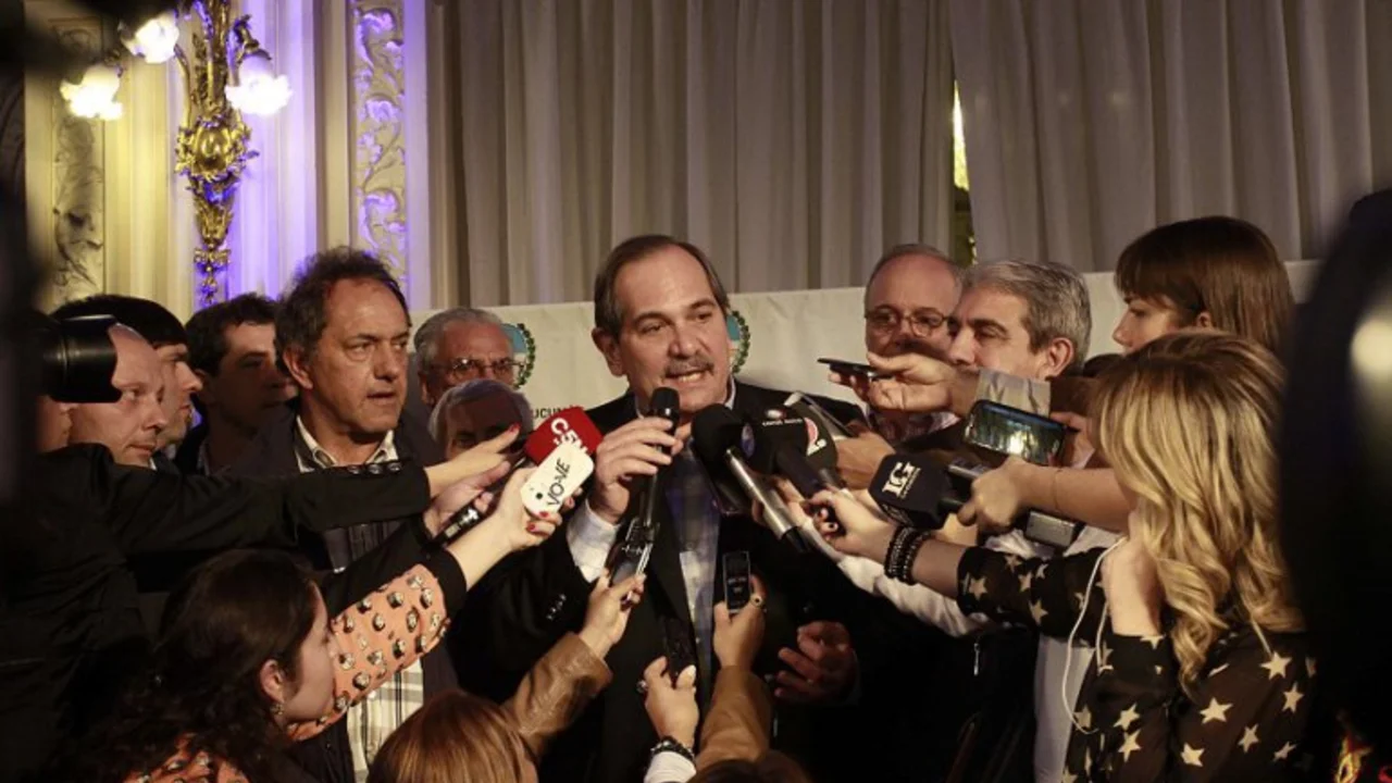 Elecciones en Tucumán: Alperovich propuso volver a votar donde se quemaron las 42 urnas