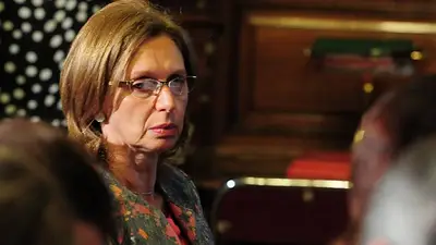 Rojkés de Alperovich denunció una conspiración para intervenir la provincia Rojkés de Alperovich denunció una conspiración para intervenir la provincia
