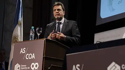 Massa: "En las provincias debemos barrer con el poder feudal" Massa: "En las provincias debemos barrer con el poder feudal"