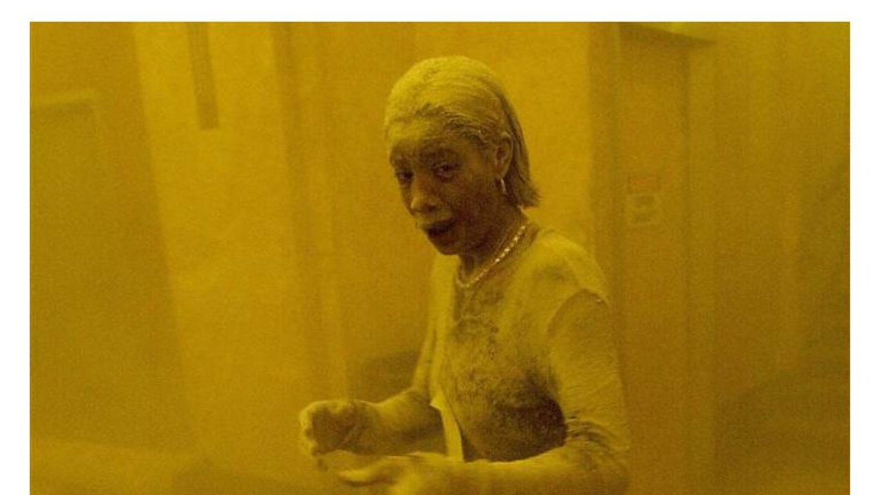 Murió "La dama de polvo", ícono fotográfico del 11-S