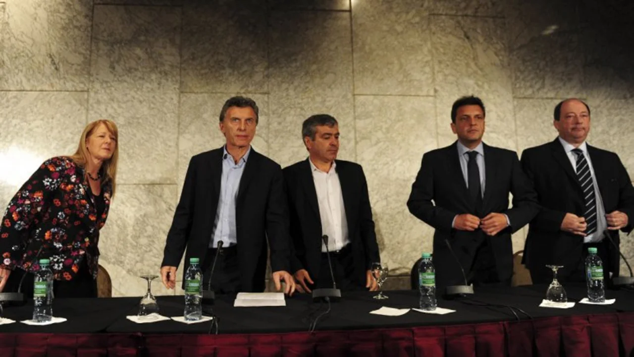 Los intereses del Círculo Rojo aglutinan a los opositores