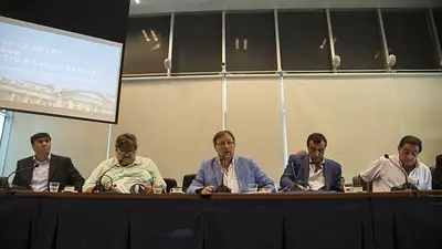 El Bloque Justicialista le reclamó al Gobierno que suspenda el tarifazo El Bloque Justicialista le reclamó al Gobierno que suspenda el tarifazo
