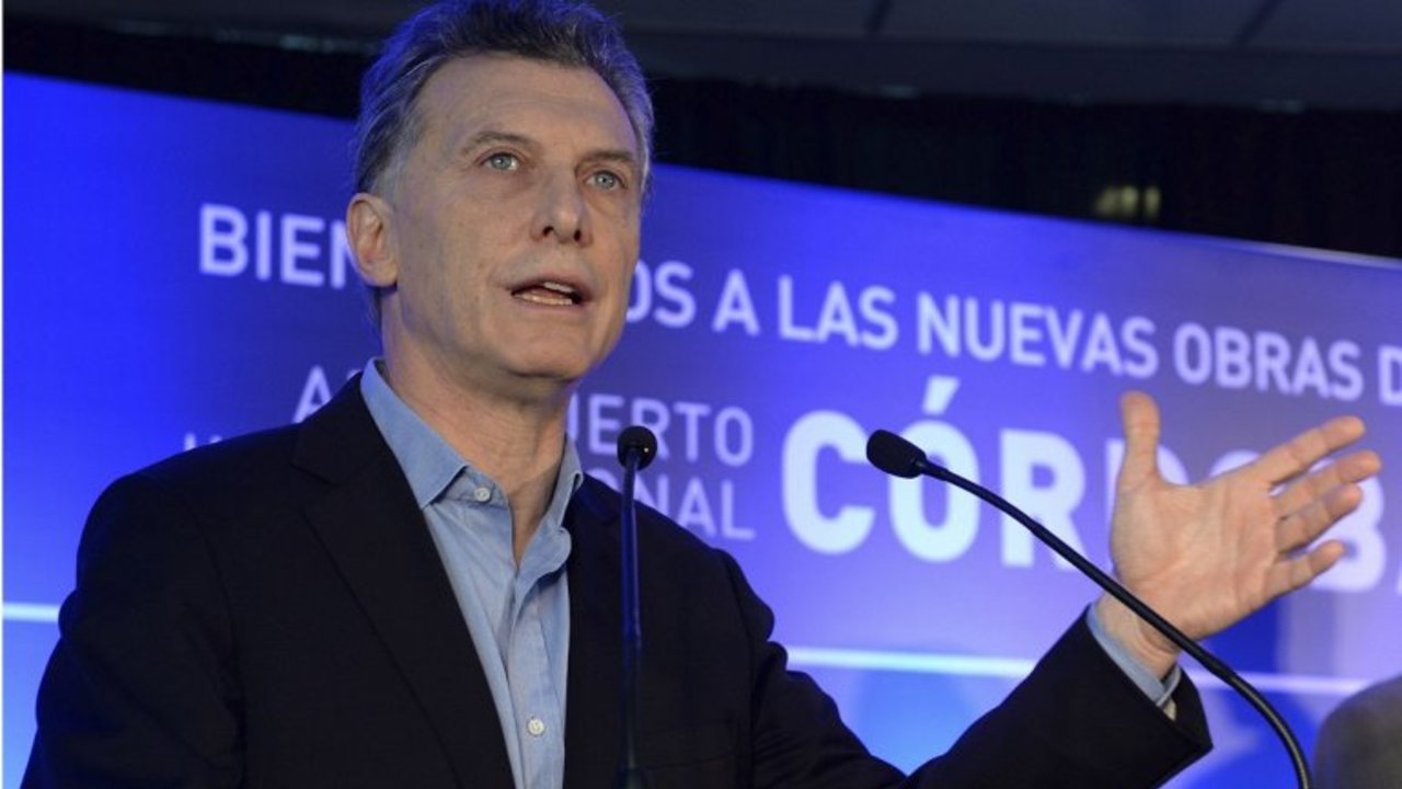 Para el Gobierno, "la lluvia de dólares" ya está llegando y "a un paso más acelerado"