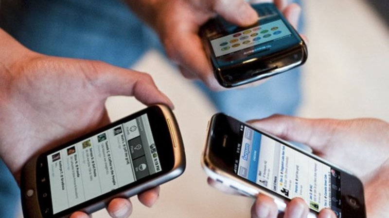 Nuevos aumentos en celulares pese a las ganancias récord