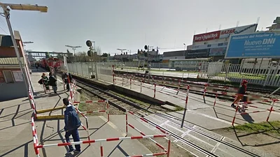 Jugaba al Pokémon Go y lo pisó un tren Jugaba al Pokémon Go y lo pisó un tren