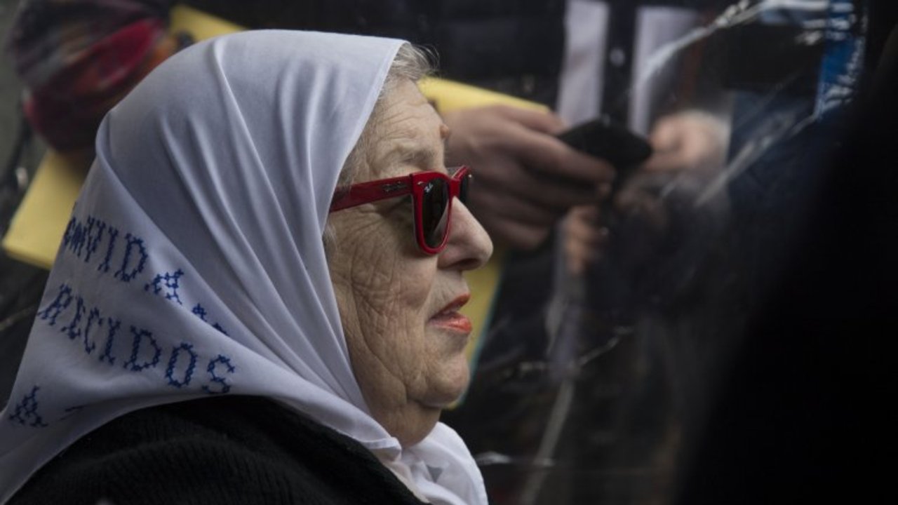 El juez De Giorgi fue a la sede de Madres pero Hebe de Bonafini se negó a declarar
