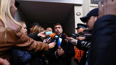La desafiante respuesta de Feinmann a Cristina tras la mediación La desafiante respuesta de Feinmann a Cristina tras la mediación
